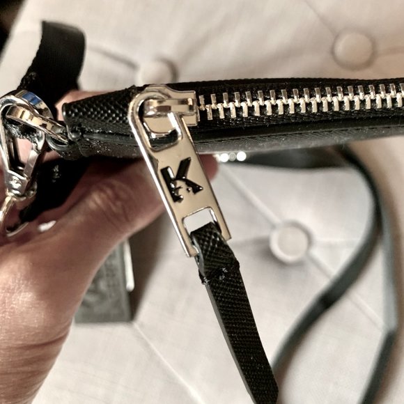 Karl Lagerfeld Wallet - Picture 5 of 5